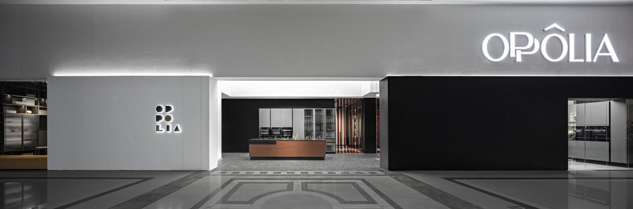 OPPOLIA showroom