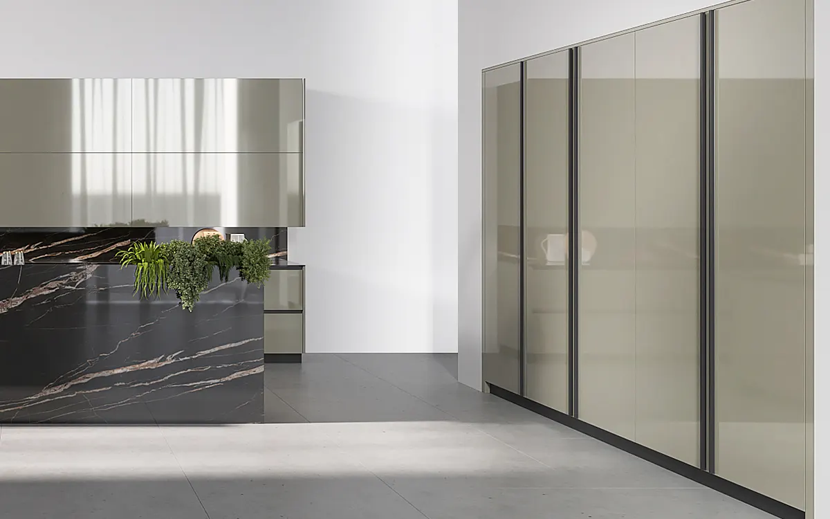 High Gloss Metallic Champagne Kitchen Cabinets 